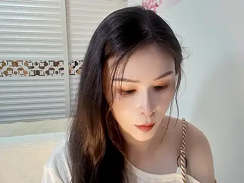 SDok168168 online show from May 7, 2026, 1:47 pm