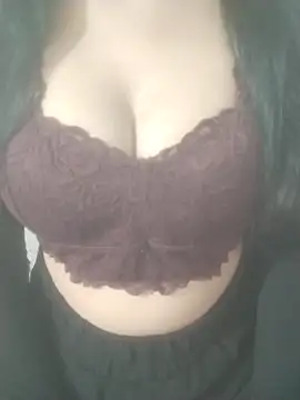 Rosy-Girll online show from May 10, 2026, 7:12 am