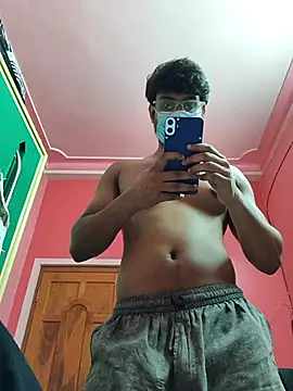 Snapshot of Mr_Cajonny09 chatting on July 17, 2026, 4:15 pm Mr Cajonny09 online show from July 17, 2026, 4:15 pm