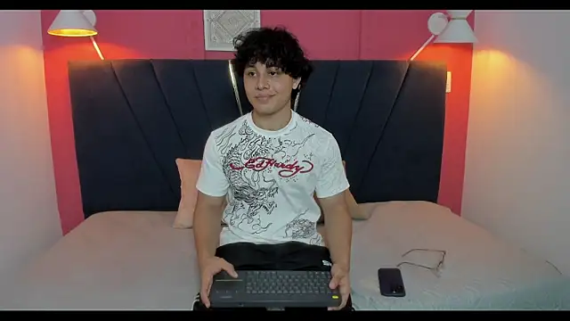 latin beast4 online show from May 30, 2026, 7:41 pm