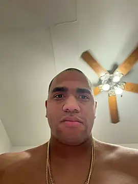 Snapshot of Carr97 chatting on July 16, 2026, 9:12 pm Carr97 online show from July 16, 2026, 9:12 pm