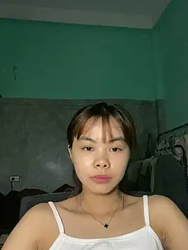 Cry sexy online show from June 19, 2026, 4:29 am