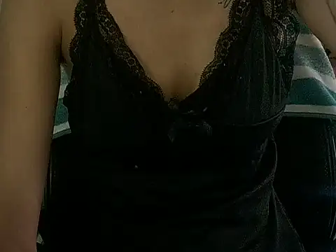 Sexyrossy7 online show from May 27, 2026, 12:12 pm