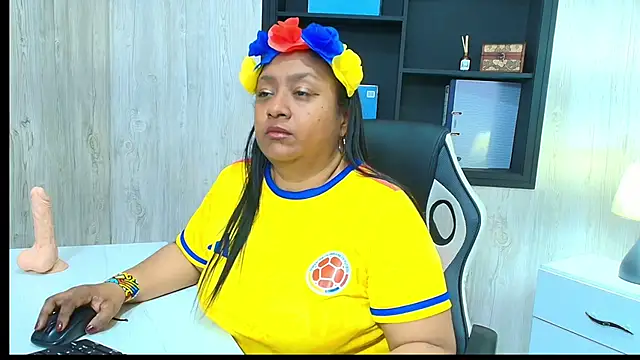 Snapshot of Rachell_Carter chatting on June 21, 2026, 4:29 am Rachell Carter online show from June 21, 2026, 4:29 am