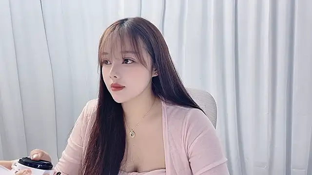 Snapshot of Qingqing19 chatting on June 9, 2026, 2:01 am Qingqing19 online show from June 9, 2026, 2:01 am
