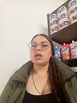 VANESSA  28 online show from May 12, 2026, 12:22 pm