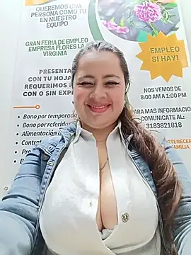 Snapshot of VANESSA__28 chatting on June 4, 2026, 4:11 pm VANESSA 28 online show from June 4, 2026, 4:11 pm