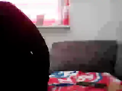 Snapshot of LindaLee90 chatting on May 10, 2026, 2:19 pm LindaLee90 online show from May 10, 2026, 2:19 pm