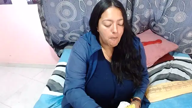 FabritziAPiel online show from June 5, 2026, 2:01 pm