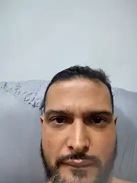 Snapshot of Lucasnono chatting on May 23, 2026, 1:48 am Lucasnono online show from May 23, 2026, 1:48 am