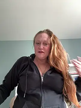 Kellilyn10 online show from May 24, 2026, 7:14 pm