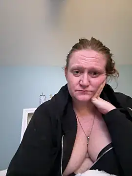 Kellilyn10 online show from June 2, 2026, 4:01 am