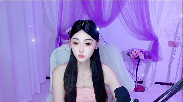 Snapshot of Tili_Lucky chatting on July 11, 2026, 1:28 am Tili Lucky online show from July 11, 2026, 1:28 am
