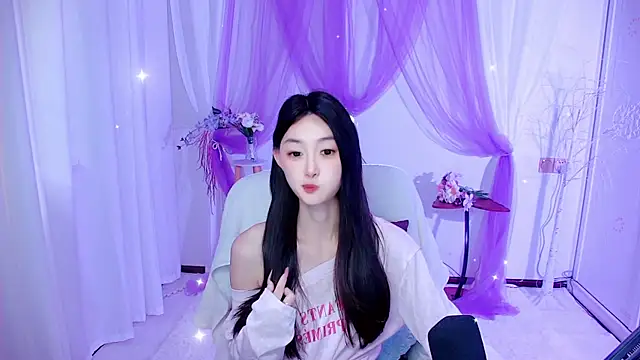 Snapshot of Tili_Lucky chatting on August 8, 2026, 1:12 am Tili Lucky online show from August 8, 2026, 1:12 am