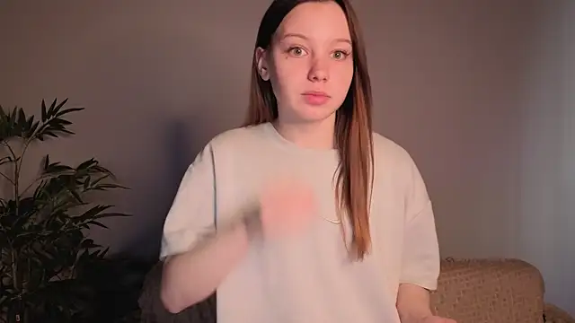 lolytaberry online show from May 20, 2026, 1:57 am