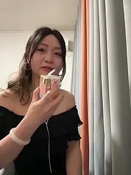 huihui 520 online show from May 15, 2026, 7:06 am