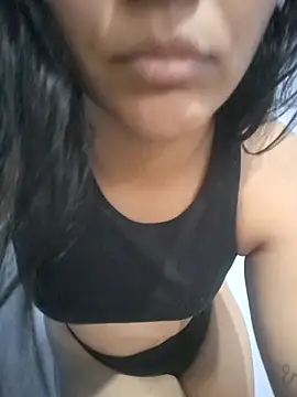 Delxxx26 online show from May 7, 2026, 1:36 pm