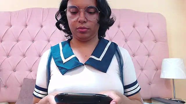Emmaa Lexx online show from May 13, 2026, 6:59 pm