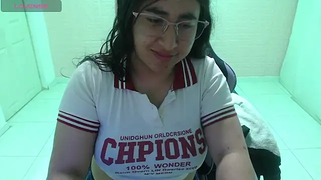 Snapshot of celeste16092020 chatting on May 13, 2026, 1:07 pm celeste16092020 online show from May 13, 2026, 1:07 pm