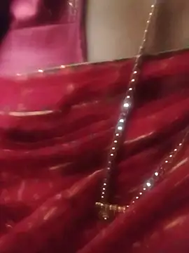 Snapshot of Komal_Bhabhi4u chatting on May 13, 2026, 1:18 pm Komal Bhabhi4u online show from May 13, 2026, 1:18 pm