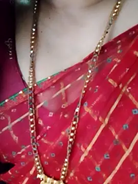 Snapshot of Komal_Bhabhi4u chatting on May 14, 2026, 6:43 am Komal Bhabhi4u online show from May 14, 2026, 6:43 am