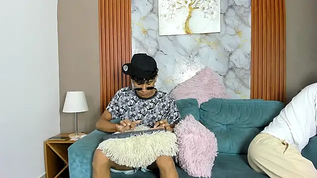 BOUL GUYS online show from May 13, 2026, 1:23 am