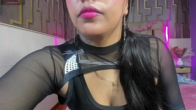 Snapshot of haeily_ruiz chatting on May 10, 2026, 4:16 am haeily ruiz online show from May 10, 2026, 4:16 am