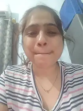 cute bitchbaby online show from June 5, 2026, 6:35 pm