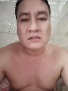 phuongmario96 online show from May 9, 2026, 4:49 am