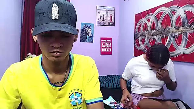 Snapshot of black_twinks chatting on June 28, 2026, 2:07 am black twinks online show from June 28, 2026, 2:07 am