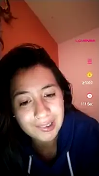 Snapshot of Annie_loveer chatting on July 7, 2026, 6:47 am Annie loveer online show from July 7, 2026, 6:47 am