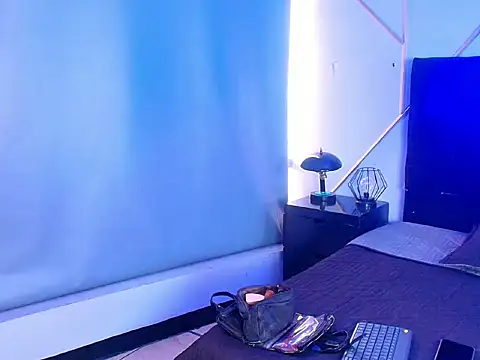 Snapshot of Sophia_Colinns chatting on July 9, 2026, 9:25 pm Sophia Colinns online show from July 9, 2026, 9:25 pm