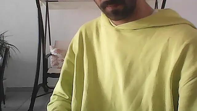 Snapshot of unodiloro chatting on May 13, 2026, 6:42 am unodiloro online show from May 13, 2026, 6:42 am