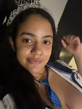 Snapshot of saharariderr chatting on June 14, 2026, 2:24 am saharariderr online show from June 14, 2026, 2:24 am