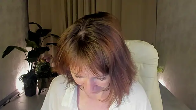 Snapshot of gracekellyyy chatting on June 6, 2026, 3:50 pm gracekellyyy online show from June 6, 2026, 3:50 pm