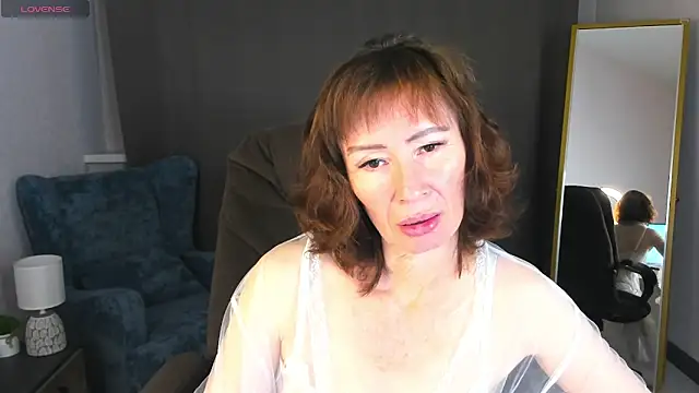 Snapshot of gracekellyyy chatting on June 8, 2026, 4:24 am gracekellyyy online show from June 8, 2026, 4:24 am