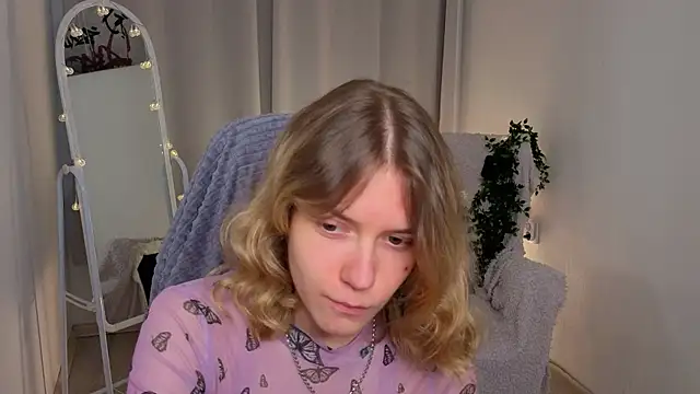 MilanaRayy online show from June 8, 2026, 5:08 am