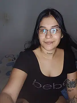 MamiRica25 online show from June 30, 2026, 12:54 am