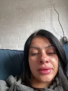 belababyy online show from May 28, 2026, 12:22 pm