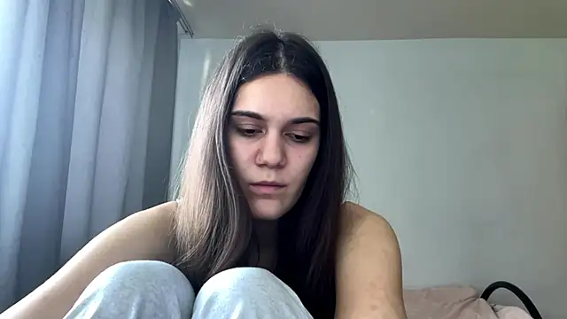 Snapshot of MaryRaven chatting on May 22, 2026, 12:58 pm MaryRaven online show from May 22, 2026, 12:58 pm
