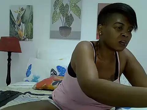 Snapshot of BlackBeautyJuXx chatting on June 8, 2026, 6:58 am BlackBeautyJuXx online show from June 8, 2026, 6:58 am