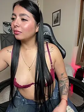 Nina vell online show from May 31, 2026, 4:57 pm