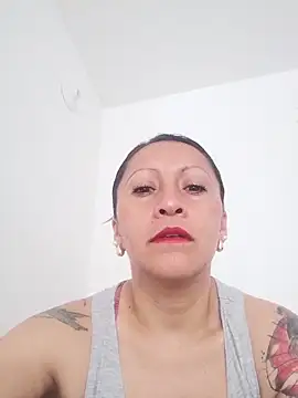 Vely  online show from May 21, 2026, 8:50 pm