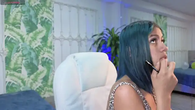Snapshot of baby_julieta00 chatting on June 18, 2026, 12:21 pm baby julieta00 online show from June 18, 2026, 12:21 pm