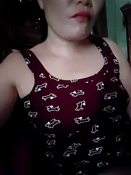 Snapshot of -Trici- chatting on July 16, 2026, 3:25 am -Trici- online show from July 16, 2026, 3:25 am