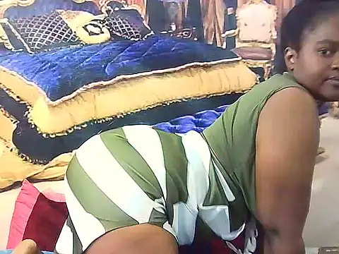 EbonyBlueDiamond online show from May 13, 2026, 6:31 am