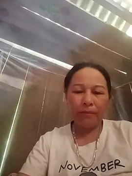Snapshot of girl_cute69 chatting on May 30, 2026, 9:26 am girl cute69 online show from May 30, 2026, 9:26 am