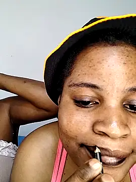 JuicyHoney 01 online show from June 4, 2026, 8:30 am