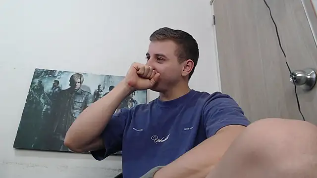 Snapshot of Draco_boy chatting on June 26, 2026, 11:10 pm Draco boy online show from June 26, 2026, 11:10 pm