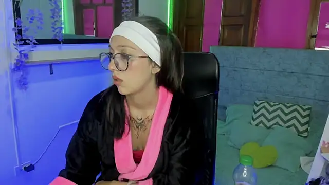 Snapshot of Brith_ness chatting on May 20, 2026, 12:24 pm Brith ness online show from May 20, 2026, 12:24 pm